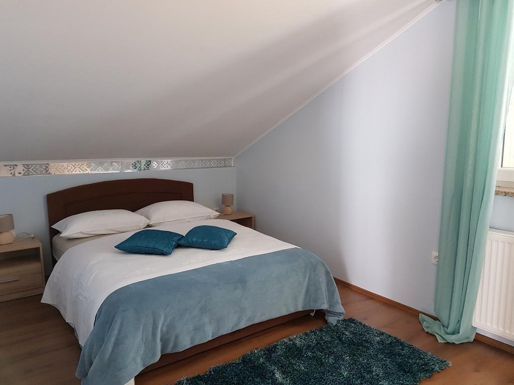 Apartments Suzana Novi Vinodolski Kültér fotó